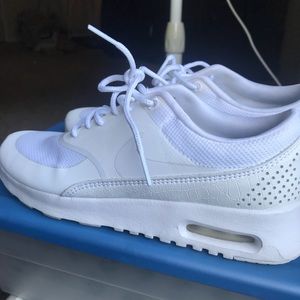 Women’s Nike shoes